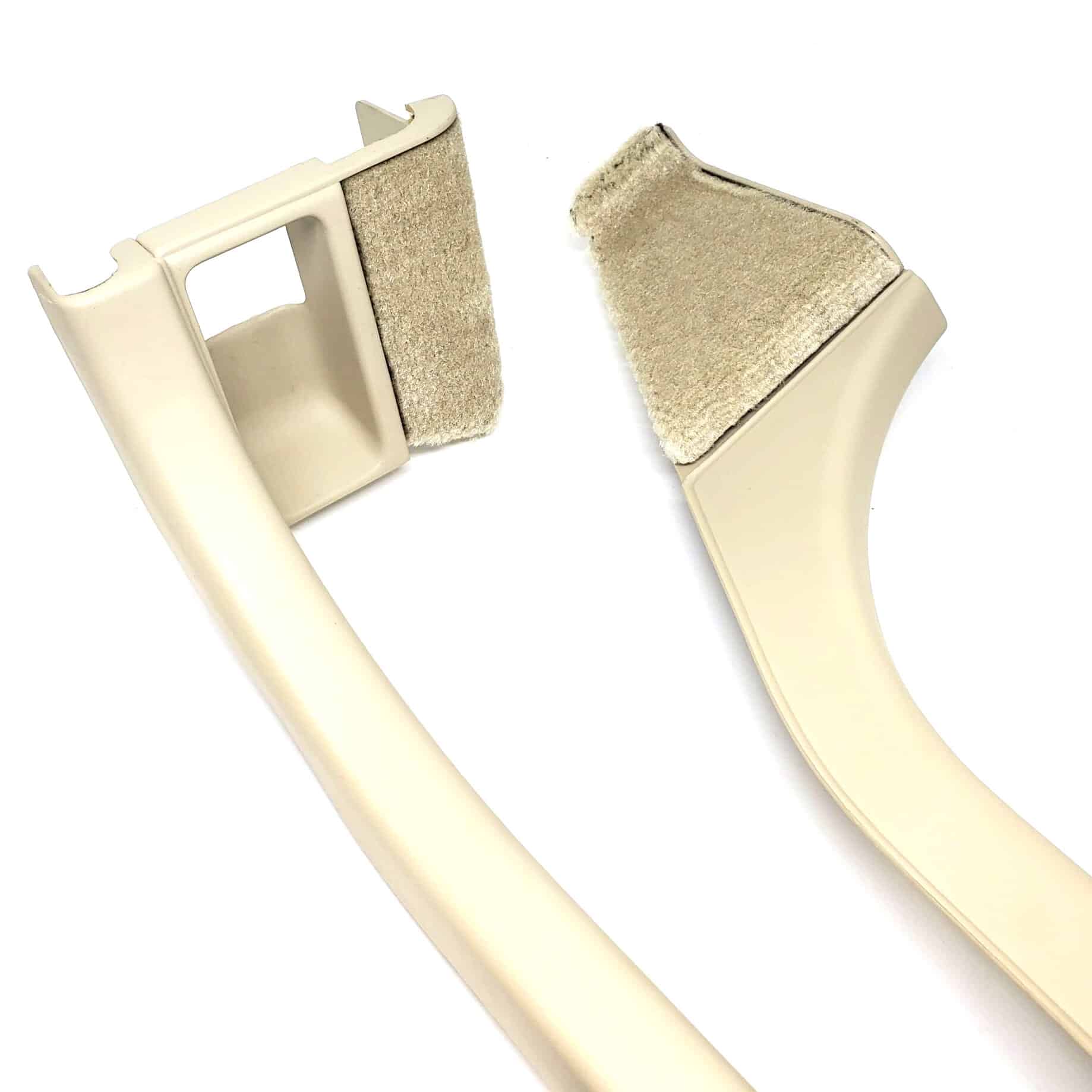 thumbnail image 2 of Pair Of D2S HID Xenon Bulbs - 4500K To 6500K Color Temp For Acura NSX, RDX, RL, TL, TSX 2 of 9