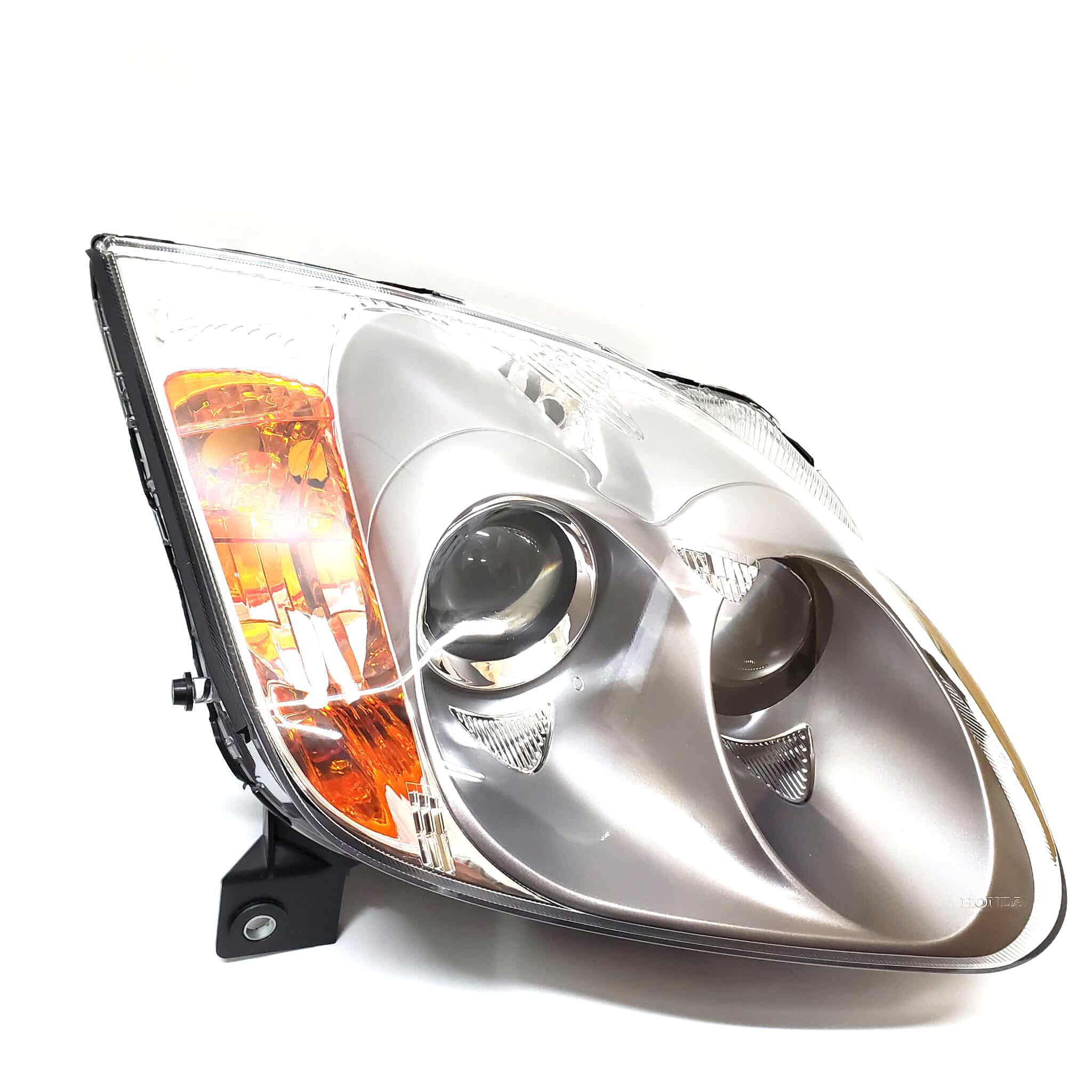 thumbnail image 2 of Pair Of D2S HID Xenon Bulbs - 4500K To 6500K Color Temp For Acura NSX, RDX, RL, TL, TSX 2 of 9