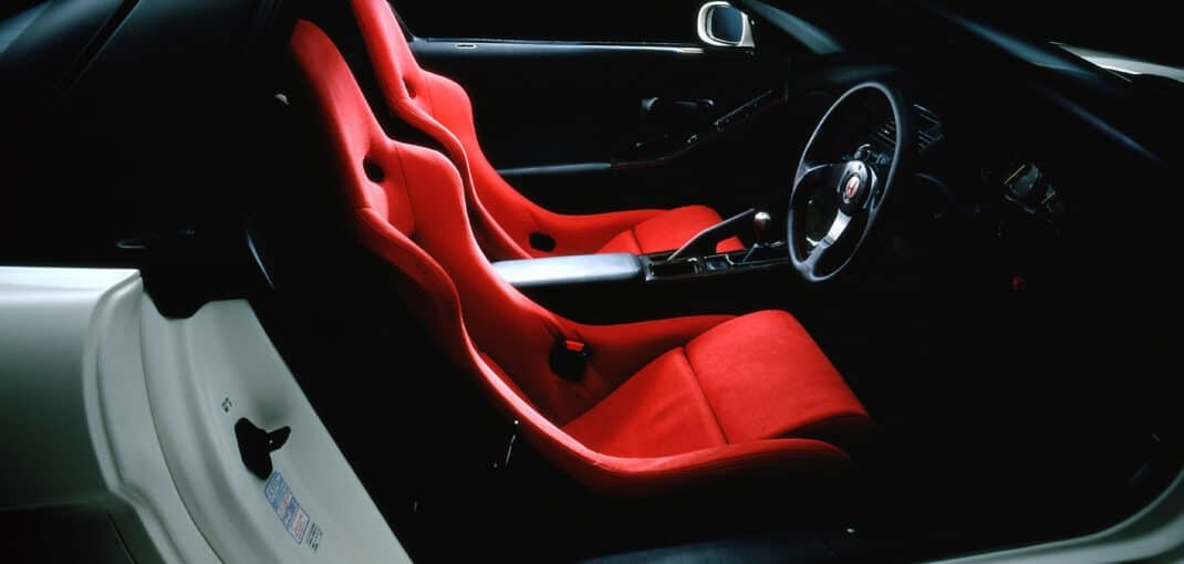 Rev Your Engines: The Ultimate Guide to the NA1 and NA2 NSX-R
